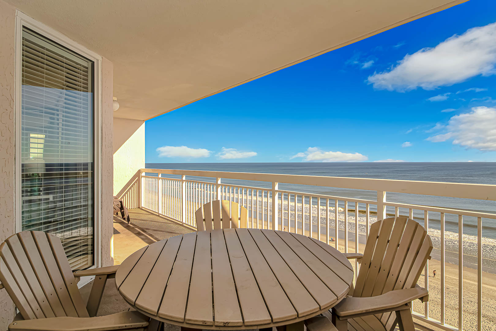 Crescent Shores #810 South